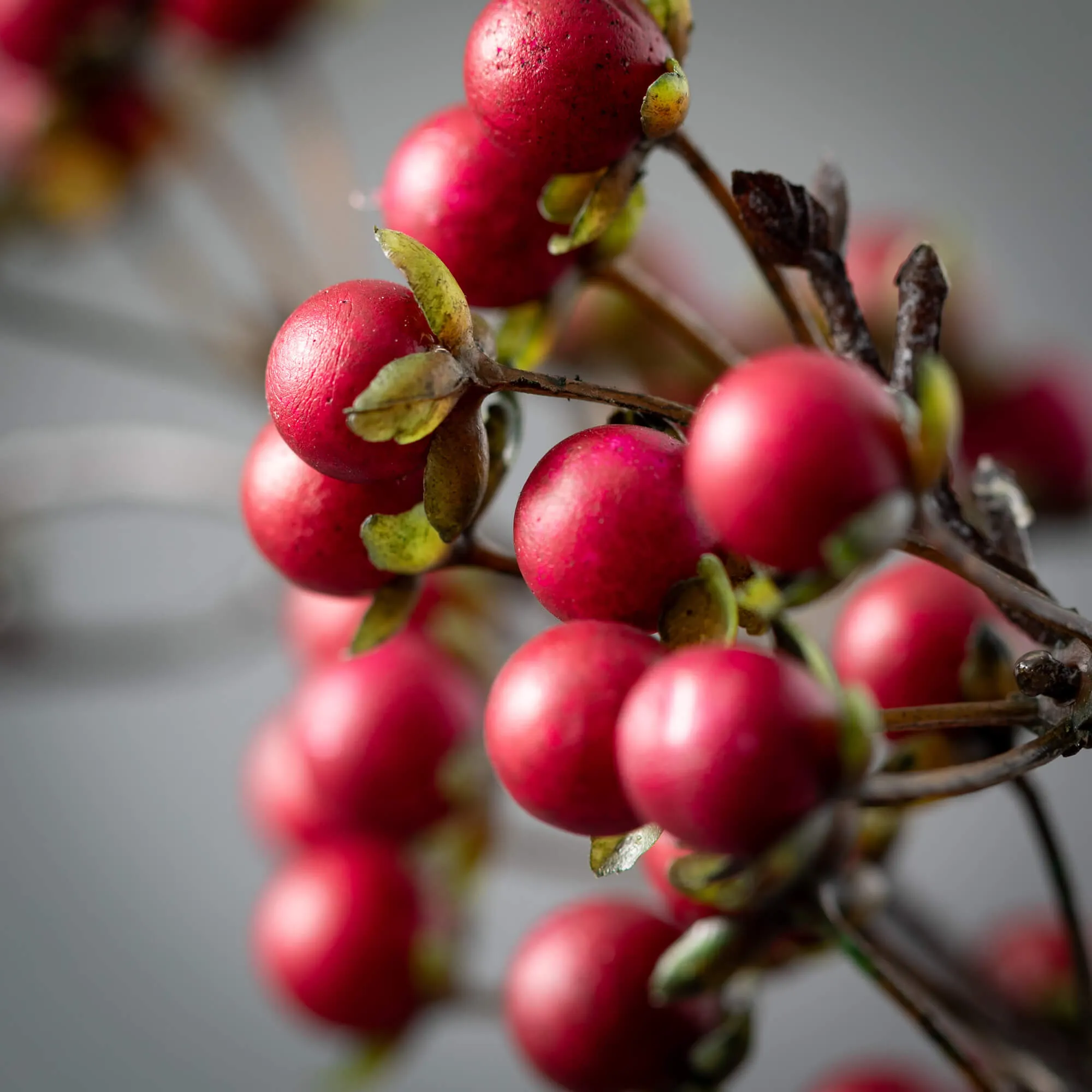 DARK RED BERRY TWIG SPRAY