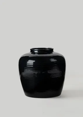 Glazed Afloral Ribbed Stoneware Table Vase in Noir - 8"