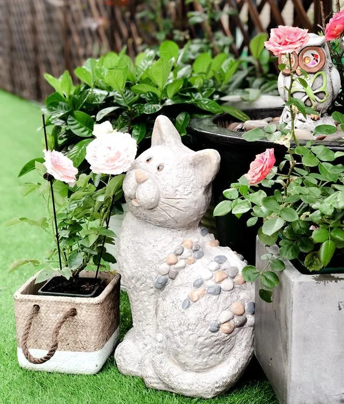 Large Lovely Cat Statue for Garden Courtyard Ornament, Animal Statue, Villa Outdoor Decor Gardening Ideas