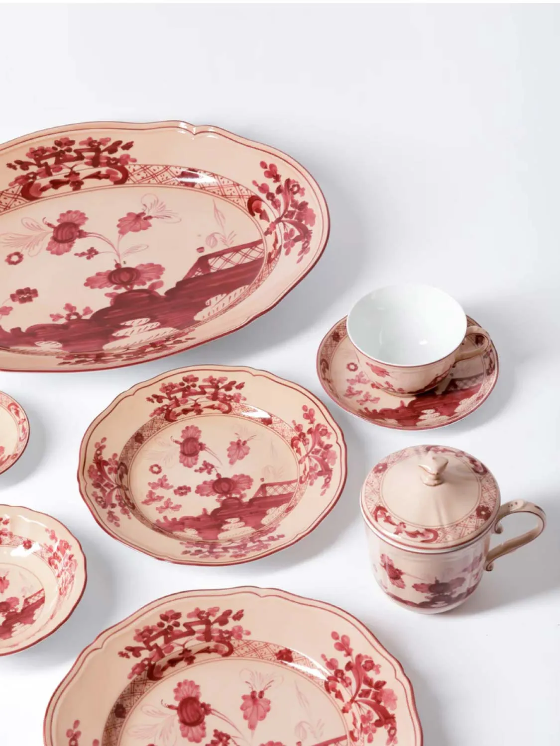 Set Of Two Tea Cups And Saucers Oriente Italiano