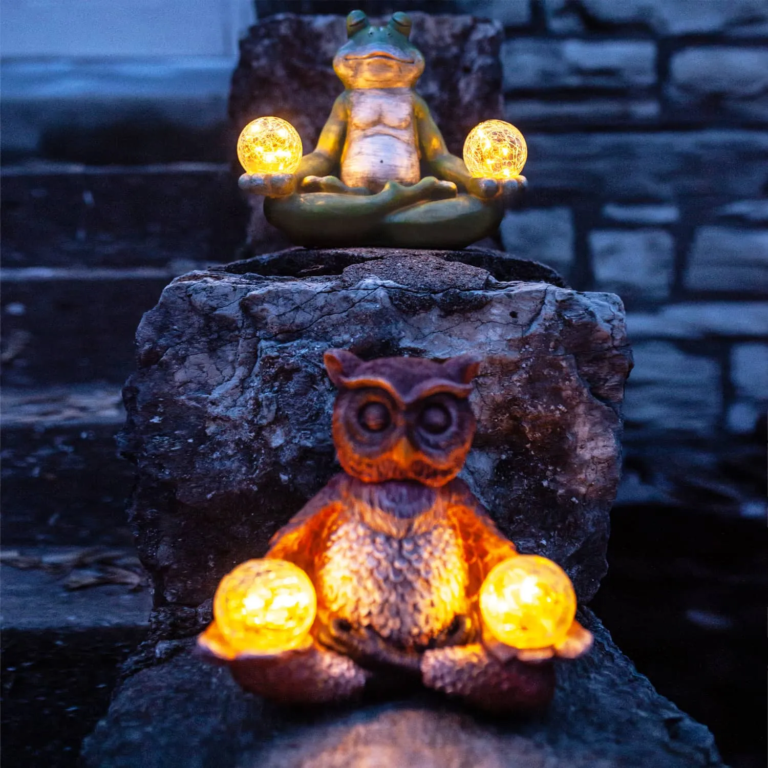 Solar Meditating Yoga Frog Holding Two Crackle Glass Balls Garden Statue, 6 by 9 Inches