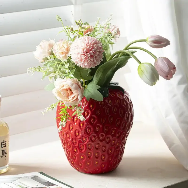Strawberry Ceramic Vase – Playful & Stylish Home Decor