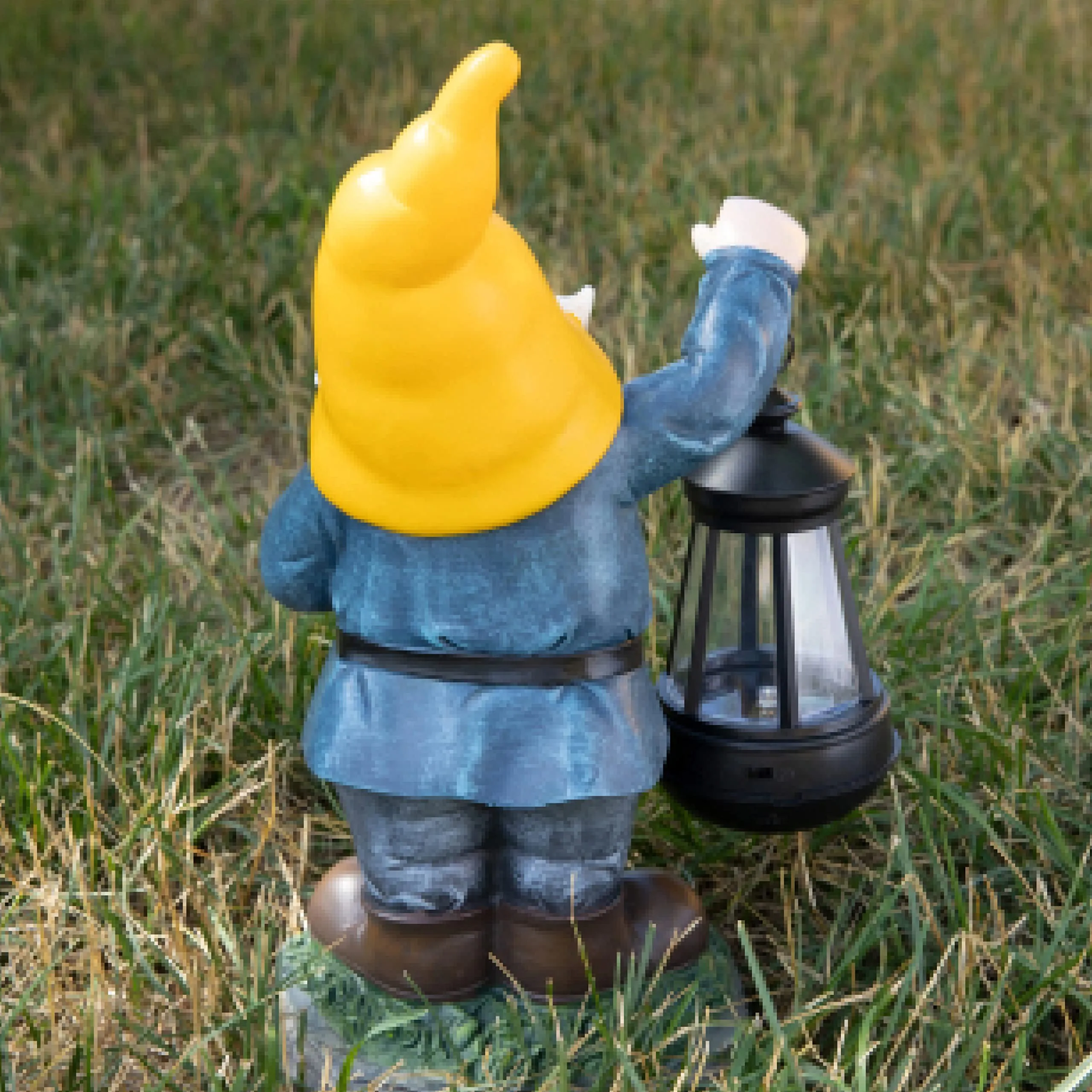 Vp Home Earnest Garden Gnome With Lantern Solar Powered Led Outdoor Decor Light (Yellow