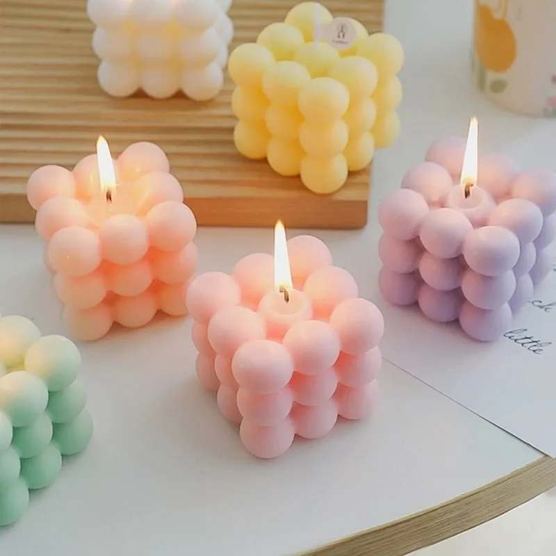 Yeknu Bubble Cube Scented Candle
